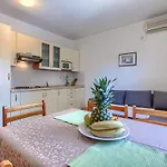 Apartament Nino-2 By Interhome Poreč