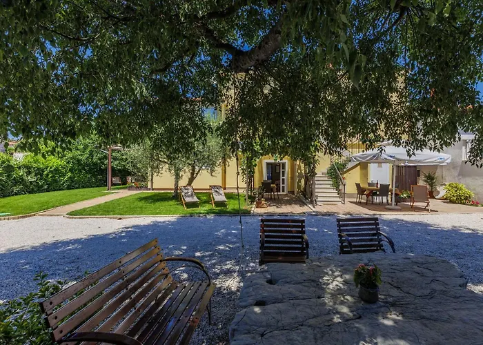 Nino-2 By Interhome Porec