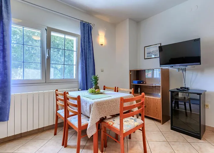 Appartamento Nino-2 By Interhome *