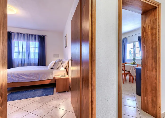 Appartamento Nino-2 By Interhome Porec