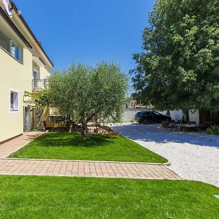 Nino-2 By Interhome *